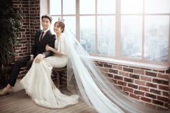 -雪中彩影婚纱摄影·微光艺术中心