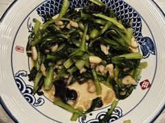 蒜蓉小白菜-旺角小渔村·海肠捞饭开创者(环山路店)