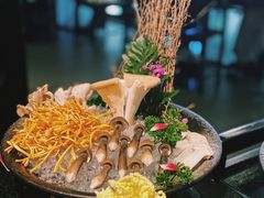 菌类拼盘-捞王猪肚鸡火锅(财富中心店)