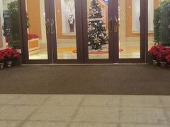 -卡普里披萨·牛扒·下午茶