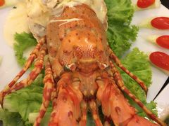 -J Daeng Seafood