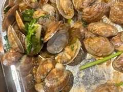 -喝丢一只鞋海鲜烧烤·海肠捞饭(东关街店)