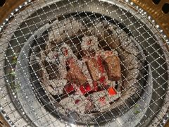 -山川小町·极番烧肉(新地假日广场店)
