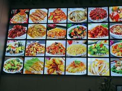 -李哥海鲜烧烤家常菜(孔雀城店)