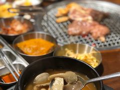 大酱汤-·缸桶屋·韩式牛肋条自助烤肉(西湖D11店)