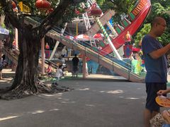 -顺德大良半月城游乐场