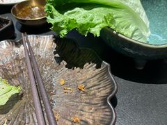 -铭牛烧肉·和牛海鲜自助(高新月牙湖店)