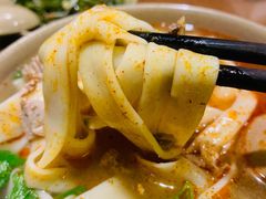 猪肘汤面-亮亮面馆(经六路店)