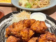 -玛格萝妮比萨屋(四平店)