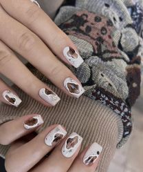 -CM.Nail美甲美睫