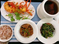 -臻康乃馨月子中心(集美店)