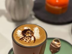 -潮一不贰·法式甜品·生日蛋糕·西式简餐(外滩店)