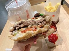 巨无霸经典中薯条套餐-麦当劳(三亚凤凰机场店)