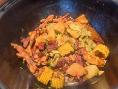 -高家小院铁锅炖大鹅(哈西高铁站店)