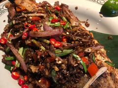 -大头虾越式风味餐厅(光明广场店)