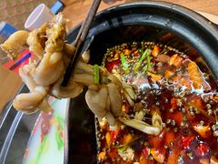牛蛙-串门邻居串串火锅(云南南路店)