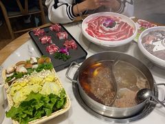 -牛沙暴潮汕牛肉火锅(章江南大道店)