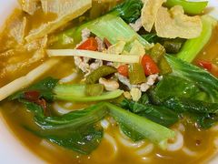 -牛八宝桂林米粉(八里庄店)