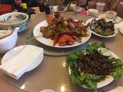 龙虾-新港海鲜酒家