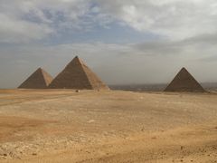 -吉萨金字塔群