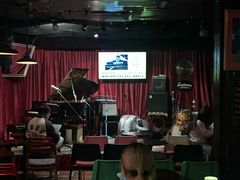 -东岸Cafe 爵士俱乐部