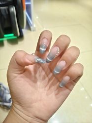 -爱纶美·美甲美睫半永久