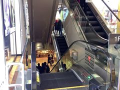 -远大美食广场(远大购物中心店)