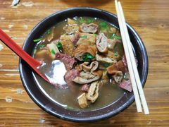 -六爷门框百年卤煮