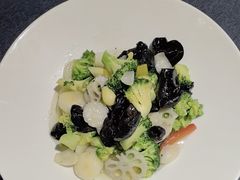 -金狮麟·新豫菜(金码大厦店)