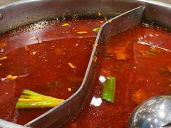 -肖肖酸萝卜鱼火锅(总店)