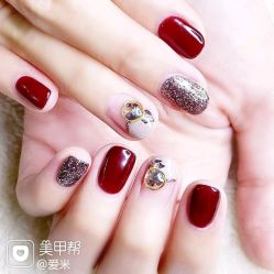 -Pink You美甲洗眉纹绣定制中心