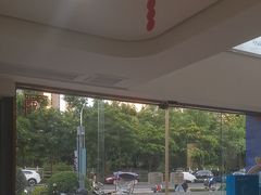 -维乐口腔医院(星海湾分院)