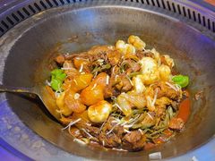 -山河屯铁锅炖(哈西站店)