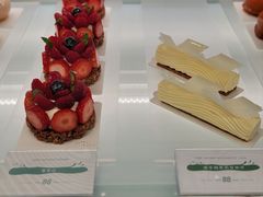 -潮一不贰·法式甜品·生日蛋糕·西式简餐(外滩店)