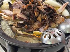 -菌之家·专业纯野生菌火锅·特色炒菌