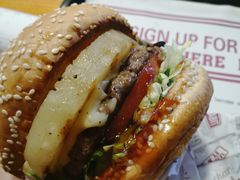 -The Habit Burger Grill 哈比特汉堡(复兴soho店)