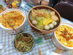 4只蟹粉砂锅捞饭-阿金大白·上海菜馆(新天地店)