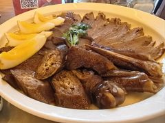 -潮界(LU·ONE凯德晶萃广场店)