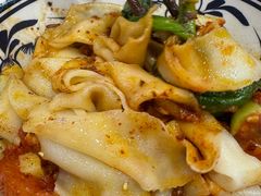 -秦香陕西食府(华贸天地店)