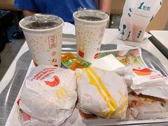 -麦当劳(轻轨曹杨路店)
