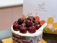 -花花卷卷·鲜食蛋糕(静安久光百货店)