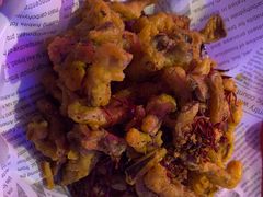 -巴特餐饮6加1音乐餐吧·新疆菜