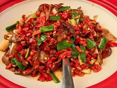 小炒辣拱嘴-有红鸡毛店·川菜(建设路店)