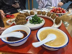 -蓝田九大碗民俗食府(蓝田店)