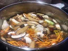 -野菌皇海景野生菌火锅(滨海大道店)
