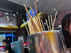 -牛小嫩串串火锅(老国贸总店)