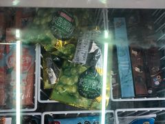-全家便利店(东直门店)