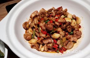 Changde Shimen Pig Intestine Pot