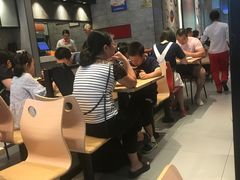 等位区-泰煌鸡·上海白斩鸡·鸡汤面(鹤庆店)