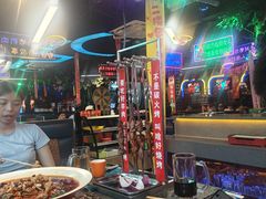 -路边边.炒菜烧烤.音乐餐厅(良乡长虹店)